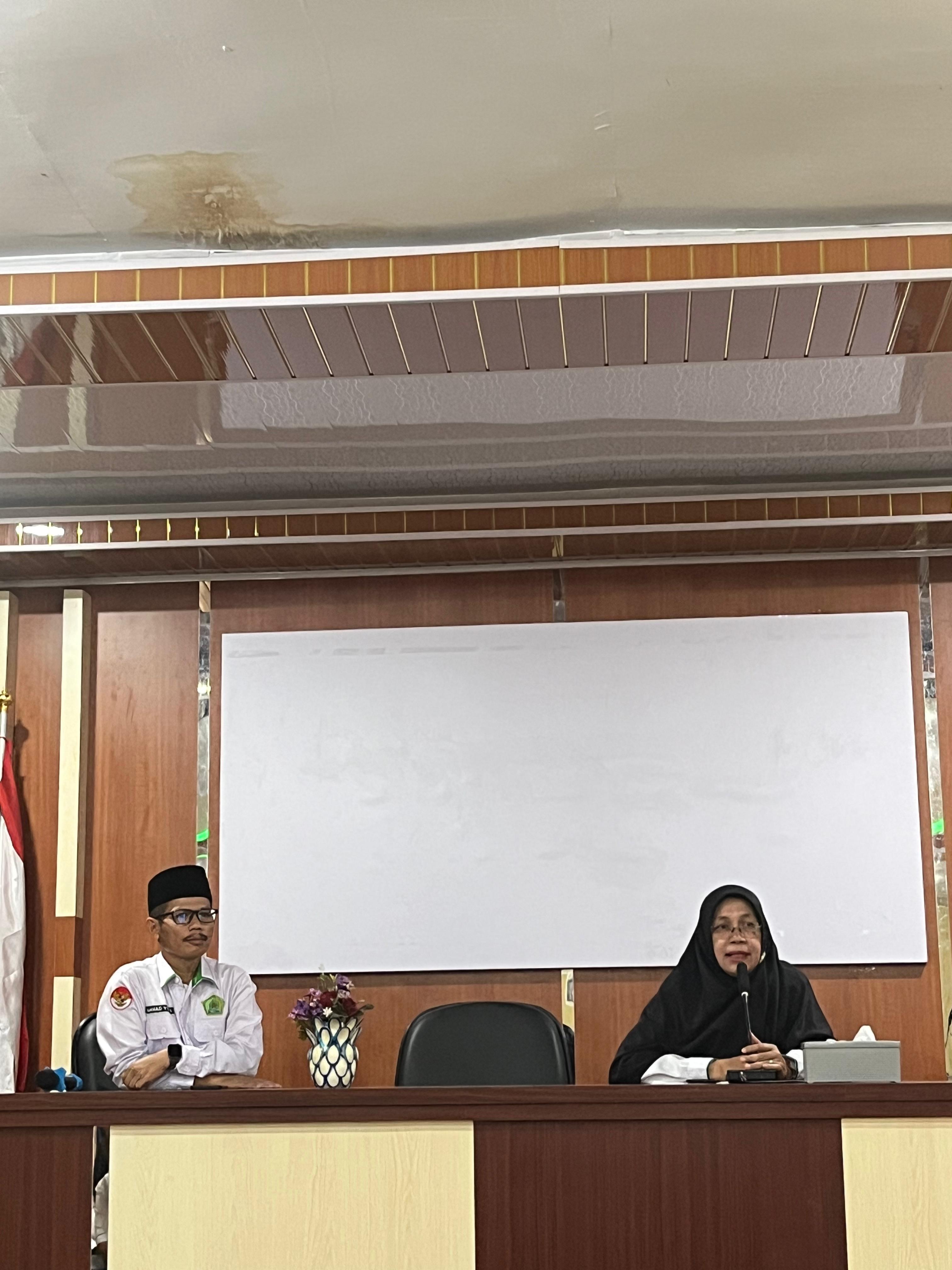 Kepala MAN 3 Kota Pekanbaru Pimpin Rapat Bulanan , Bahas Peningkatan Mutu Madrasah