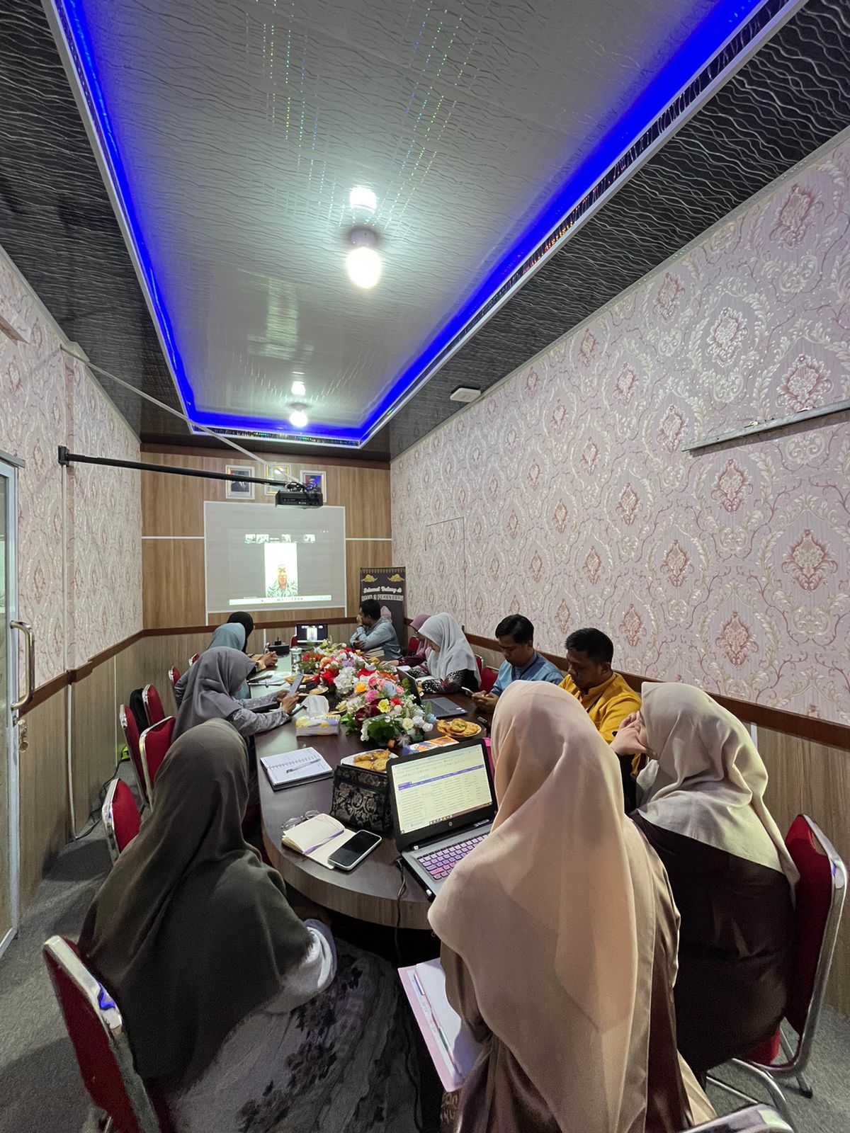 MAN 3 Kota Pekanbaru Gelar Zoom Meeting Program Percepatan SKS dengan MAN Kota Pasuruan