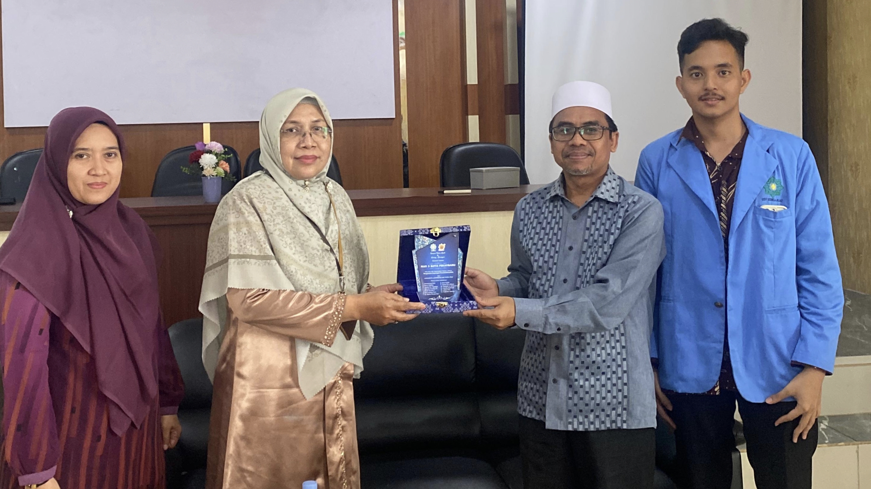 Mahasiswa PLP UIN SUSKA  Resmi Akhiri Masa Pengabdian di MAN 3 Kota Pekanbaru