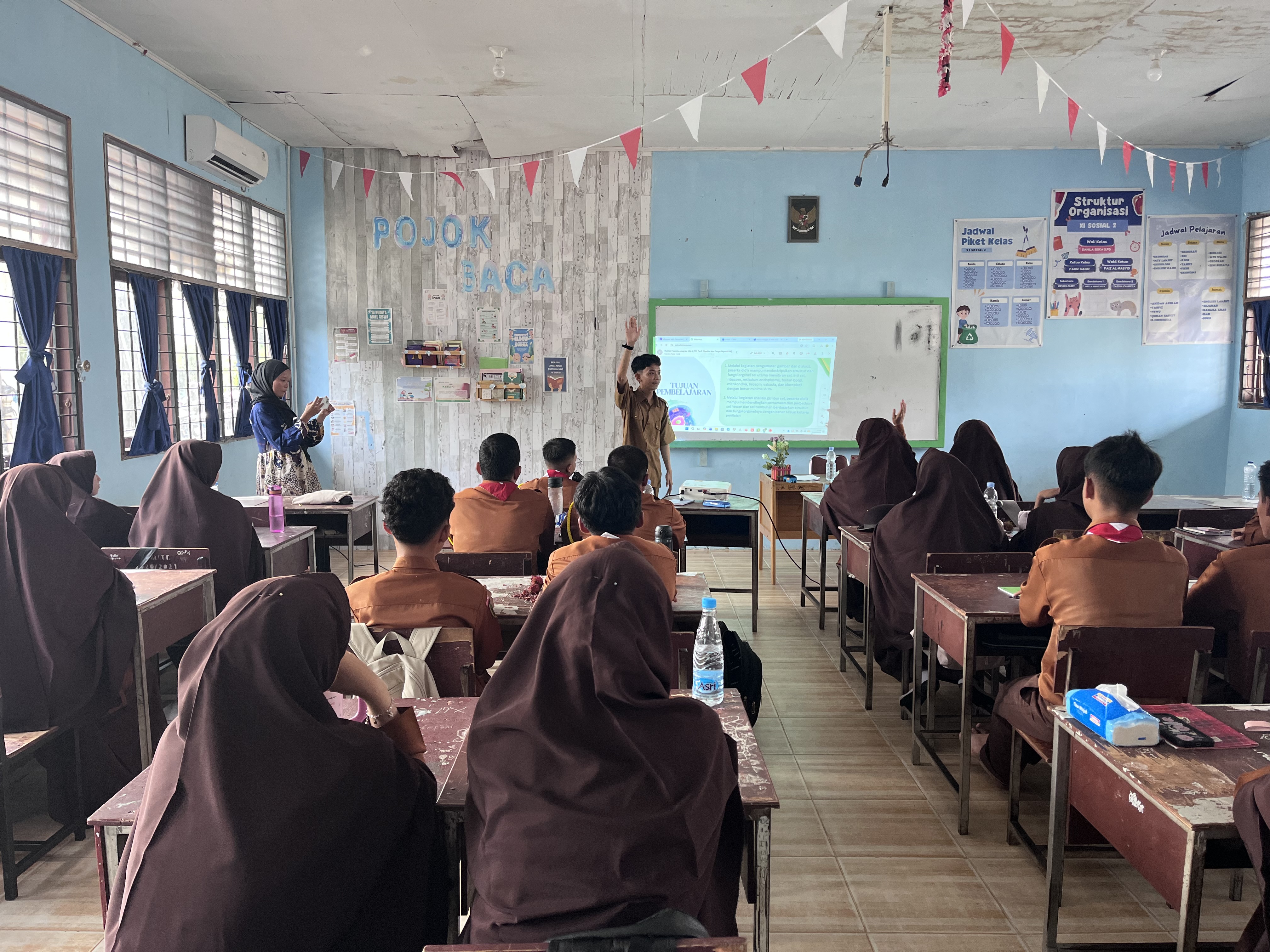 MAN 3 Kota Pekanbaru Fasilitasi Mahasiswa Universitas Riau Menuju Final LIDM Nasional 2026