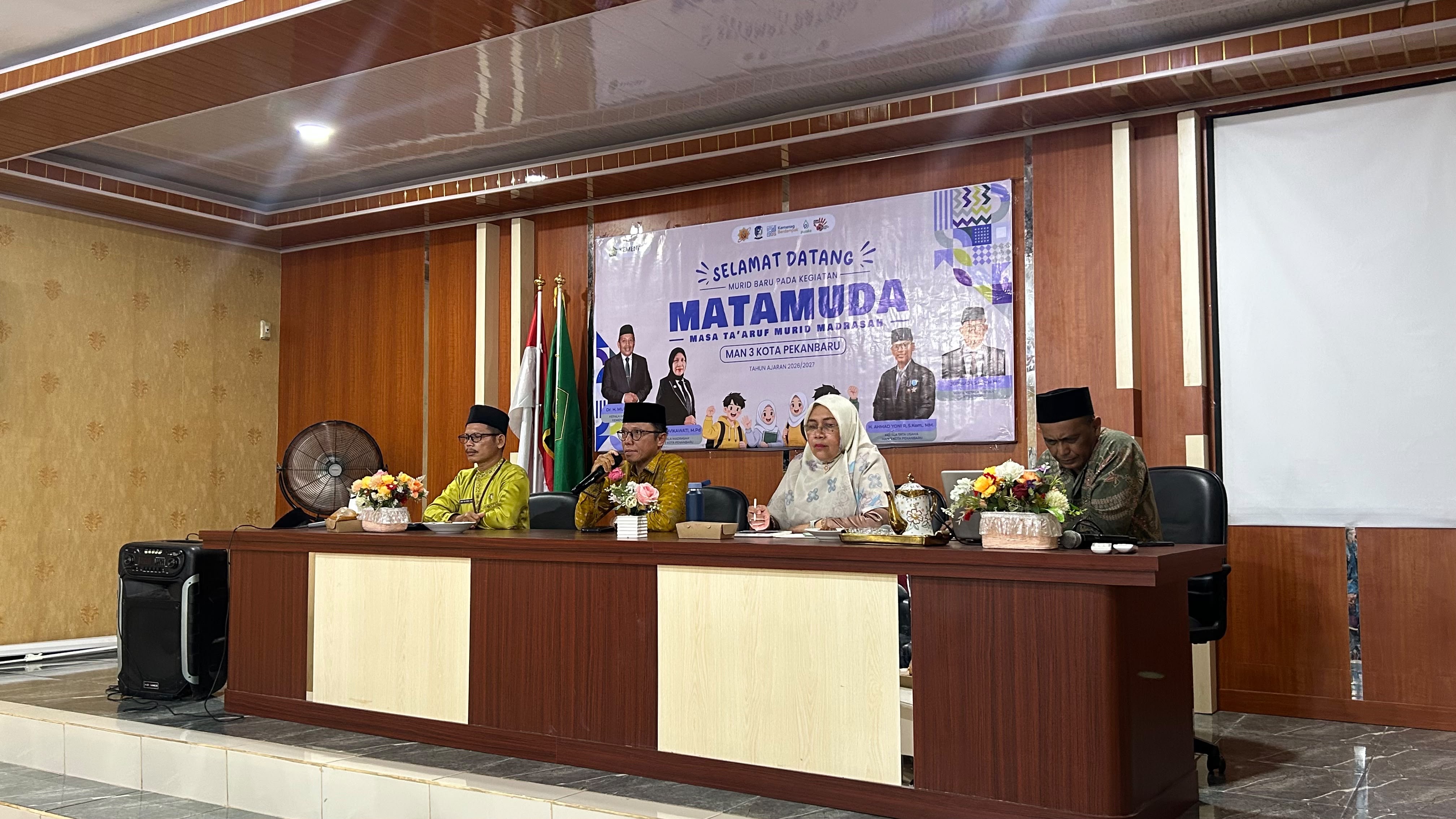 Tingkatkan Kinerja ASN, Kemenag Pekanbaru Sosialisasikan Simpeg 5 dan EKIN di MAN 3
