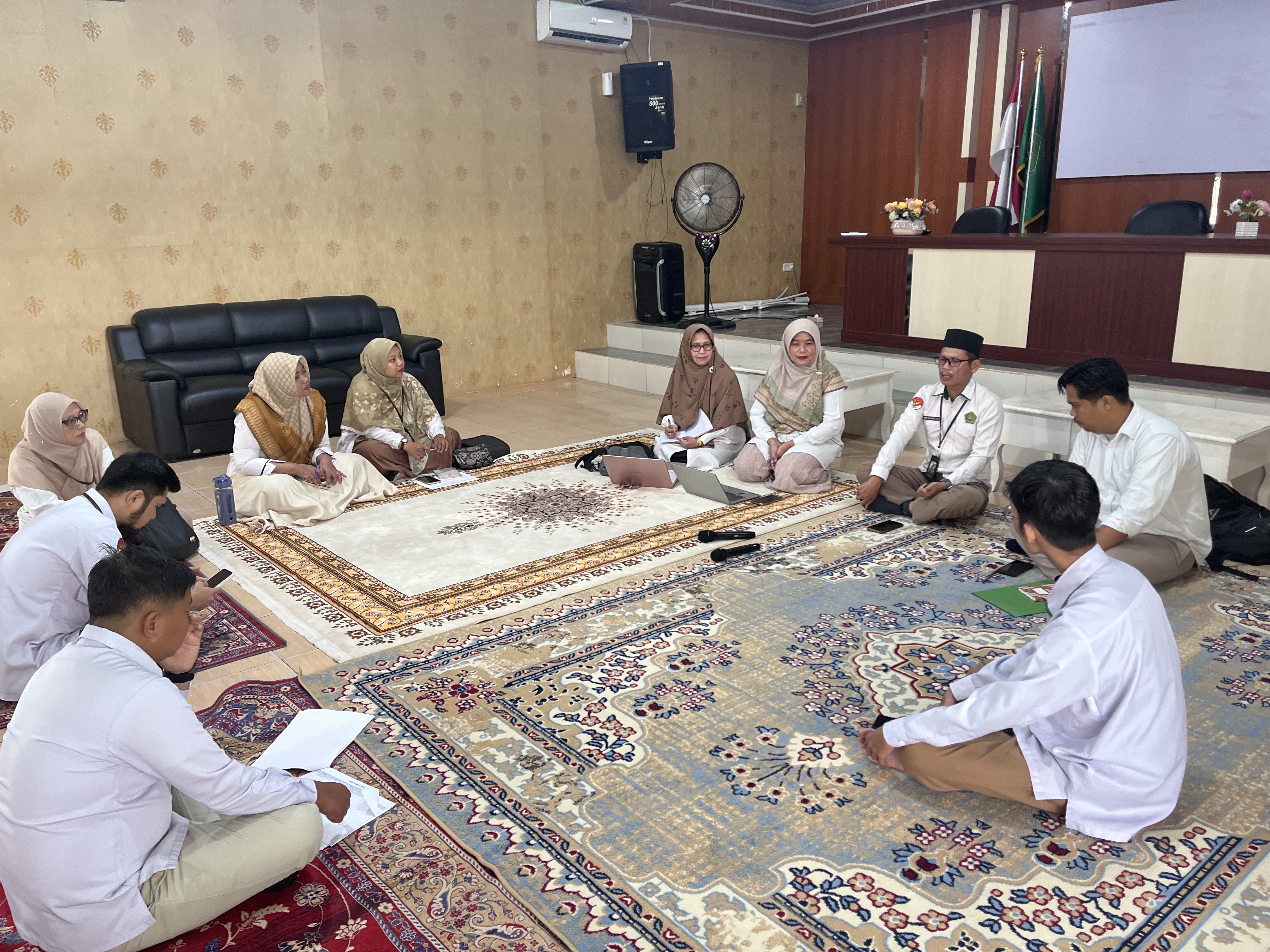 MAN 3 Kota Pekanbaru Evaluasi Progres Pembangunan Zona Integritas Menuju WBK melalui Rapat Koordinasi Tim