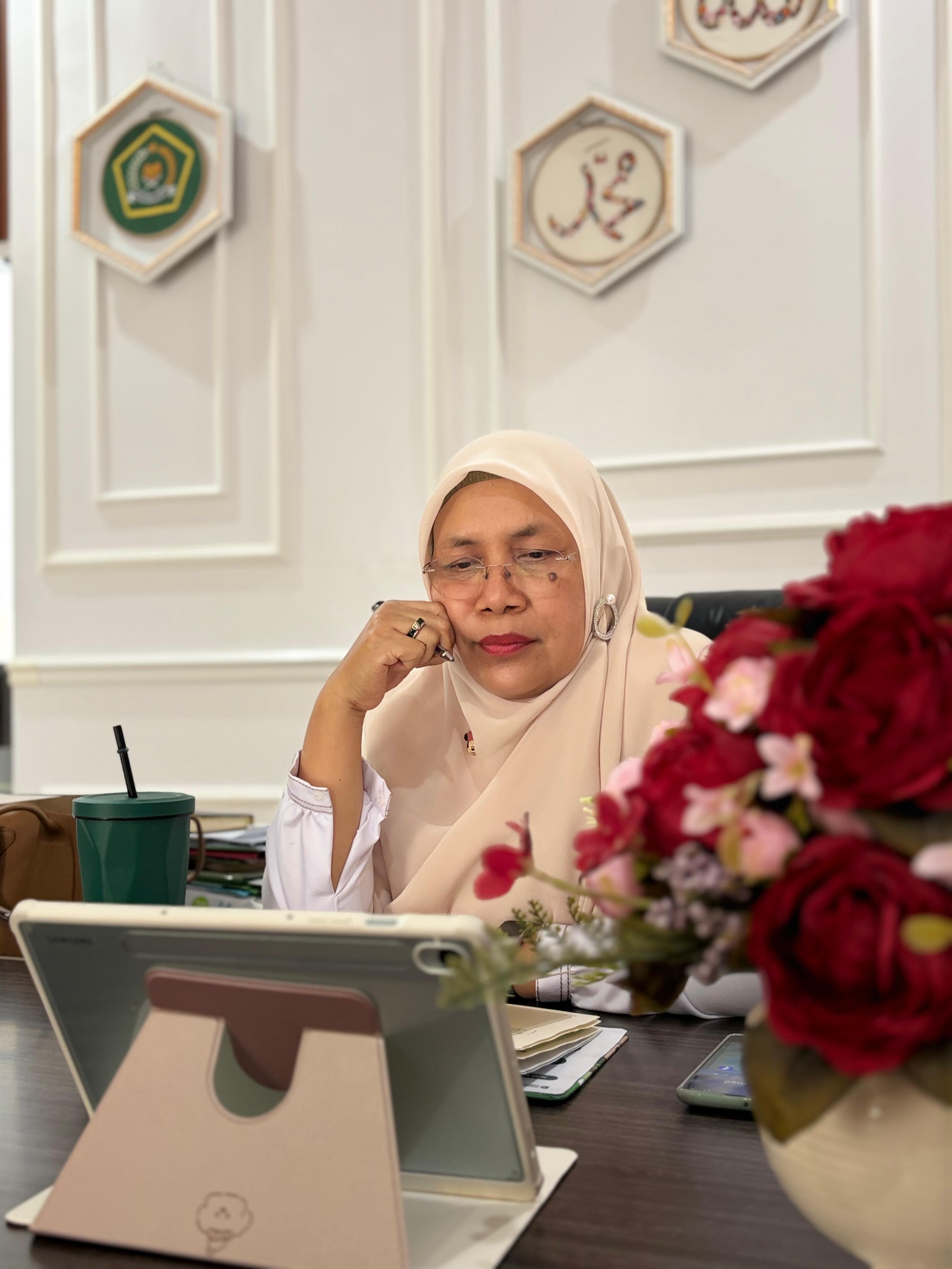 Sambut HUT ke-81 RI, Kepala MAN 3 Kota Pekanbaru Ikuti Zoom Meeting Koordinasi Bersama Kakanwil Kemenag Riau